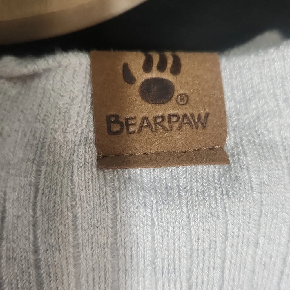 2SETS OF BEARPAW SOCKS - Picture 3 of 7